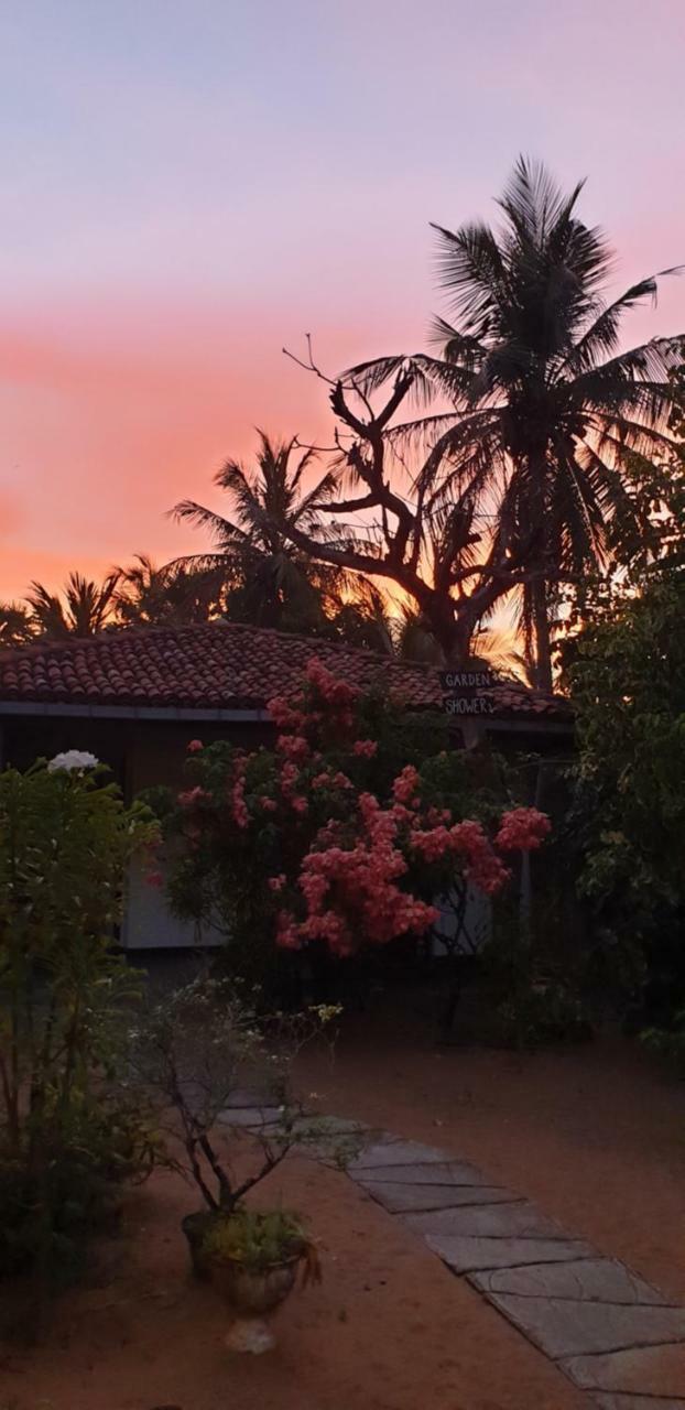 The Danish Villa Resort Arugam Kudah Eksteriør bilde
