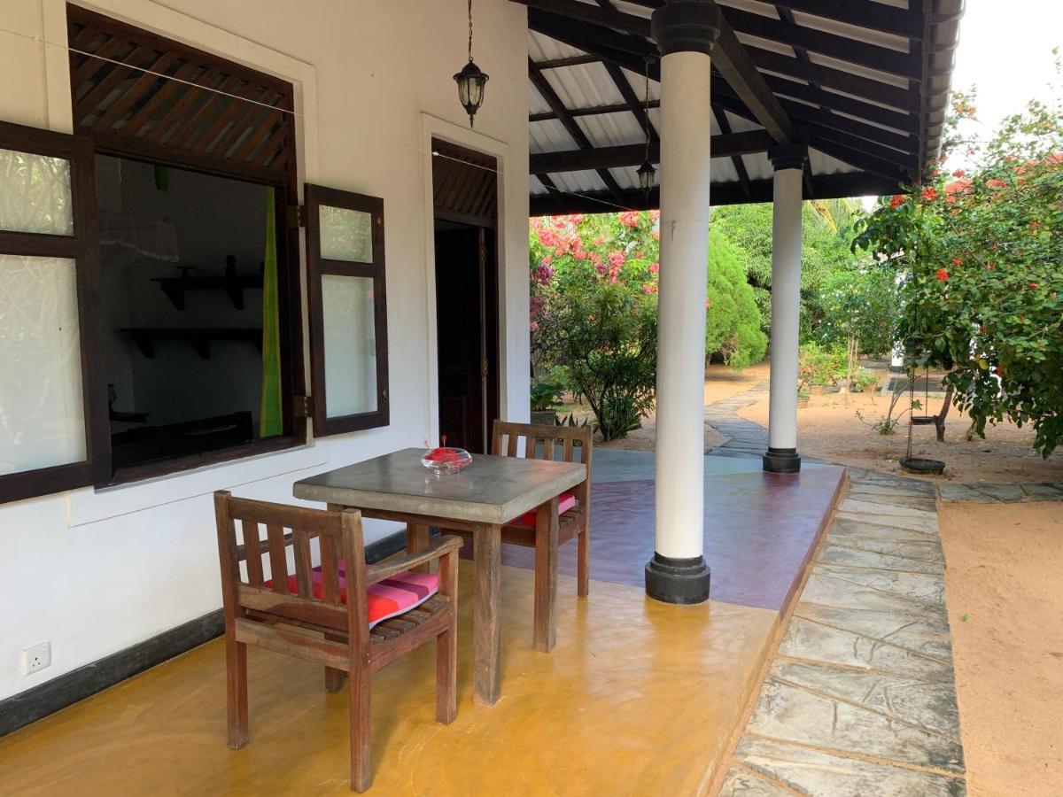 The Danish Villa Resort Arugam Kudah Eksteriør bilde
